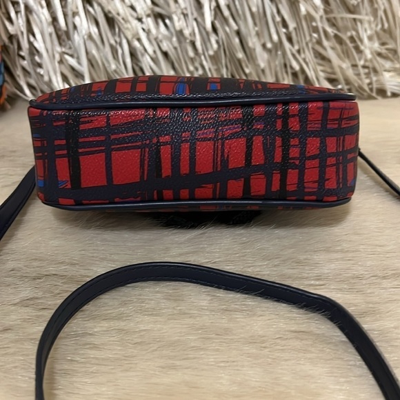 VERA BRADLEY Navy & Red Art Plaid S Tasseled Crossbody Bag Vegan Leather Flap - Picture 10 of 10